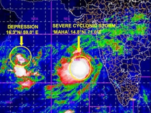 Cyclone Maha to intensify into 'very severe' in next 24 hrs, likely to bring heavy rain to south Gujarat from 6 Nov, says IMD Cyclone Maha to intensify into 'very severe' in next 24 hrs, likely to bring heavy rain to south Gujarat from 6 Nov, says IMD