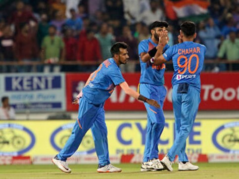 India vs Bangladesh: Hosts' inexperienced bowling attack a major worry as Mahmudullah and Co chase historic series win India vs Bangladesh: Hosts' inexperienced bowling attack a major worry as Mahmudullah and Co chase historic series win