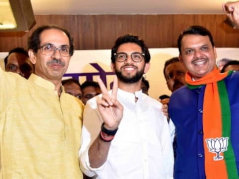 Maha IPL: Maharashtra govt formation saga brings to light again rampant horse-trading in Indian politics Maha IPL: Maharashtra govt formation saga brings to light again rampant horse-trading in Indian politics