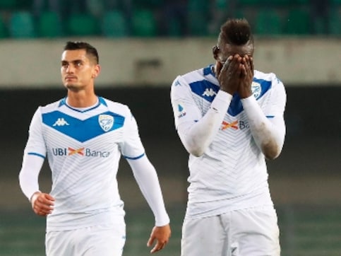 Serie A: Mario Balotelli says 'problem is that I'm Italian' after discriminatory slurs spark debate over racism in country Serie A: Mario Balotelli says 'problem is that I'm Italian' after discriminatory slurs spark debate over racism in country
