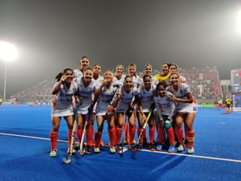 FIH Olympic Qualifiers 2019: Rani Rampal's timely goal helps India book Tokyo Olympics berth despite loss in second leg against USA FIH Olympic Qualifiers 2019: Rani Rampal's timely goal helps India book Tokyo Olympics berth despite loss in second leg against USA
