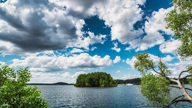 Anna Hazare's village shows Swedish scientists a way to deal with their water problems Anna Hazare's village shows Swedish scientists a way to deal with their water problems