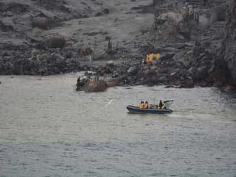 Six days after volcanic eruption in New Zealand's White Island, toxic gases, low visibility hamper search for victims Six days after volcanic eruption in New Zealand's White Island, toxic gases, low visibility hamper search for victims