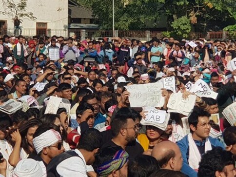 Anti-Citizenship Amendment Act sentiments dominate burial of teenager killed in violent Assam protests; AASU says no agitations after sunset