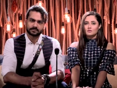 Bigg Boss 13 Day 57 highlights: Rashami, Vishal confess to theft; Devoleena leaves show due to medical reasons Bigg Boss 13 Day 57 highlights: Rashami, Vishal confess to theft; Devoleena leaves show due to medical reasons