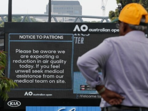 Australian Open 2020: Roger Federer, Rafael Nadal 'don't worry' about dipping air quality in Melbourne, others not so much Australian Open 2020: Roger Federer, Rafael Nadal 'don't worry' about dipping air quality in Melbourne, others not so much