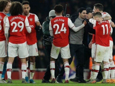 Premier League: Arsenal down Manchester United to secure first win under Mikel Arteta; Leicester stay second with 3-0 victory Premier League: Arsenal down Manchester United to secure first win under Mikel Arteta; Leicester stay second with 3-0 victory