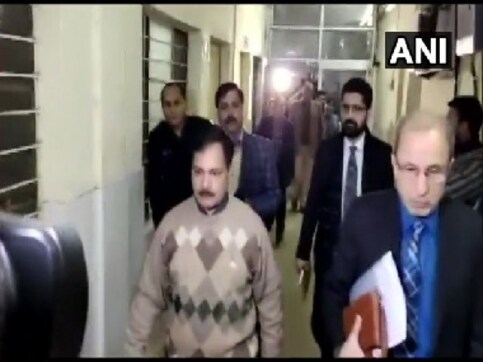 Rajasthan infant deaths: Toll rises to 107, Centre's team reaches JK Lon Hospital to take stock of situation Rajasthan infant deaths: Toll rises to 107, Centre's team reaches JK Lon Hospital to take stock of situation