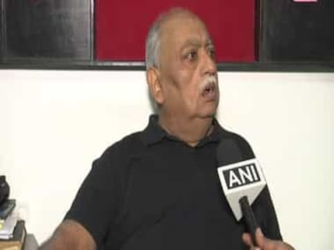 Urdu poet Munawwar Rana reacts to row over Faiz Ahmed Faiz's 'Hum Dekhenge', says politicos turn everything into communal issue these days Urdu poet Munawwar Rana reacts to row over Faiz Ahmed Faiz's 'Hum Dekhenge', says politicos turn everything into communal issue these days