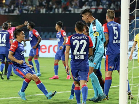 ISL 2020: Gurpreet Singh Sandhu's heroics help Bengaluru FC eke out narrow win over Hyderabad FC ISL 2020: Gurpreet Singh Sandhu's heroics help Bengaluru FC eke out narrow win over Hyderabad FC