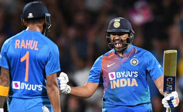 Kane Williamson's heroics go in vain as India beat New Zealand in Super Over in third T20I, clinch series 3-0 Kane Williamson's heroics go in vain as India beat New Zealand in Super Over in third T20I, clinch series 3-0