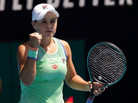 Australian Open 2020: Ashleigh Barty reignites hopes of first Aussie winner in 42 years in win over Petra Kvitova