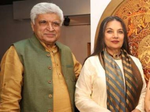 Javed Akhtar reveals Shabana Azmi is stable and recovering after recent car accident, thanks well-wishers Javed Akhtar reveals Shabana Azmi is stable and recovering after recent car accident, thanks well-wishers