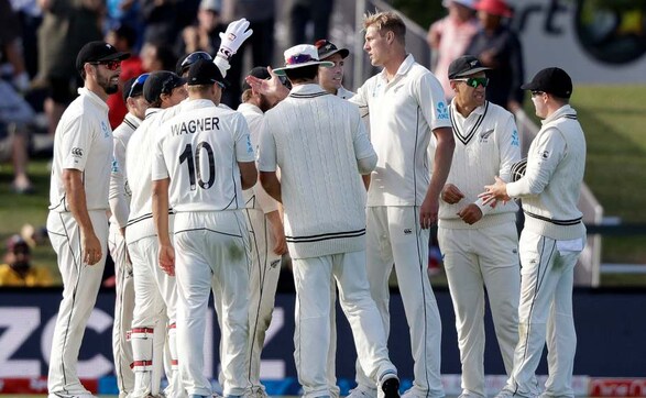 Pacer Kyle Jamieson star performer with ball as New Zealand earn plaudits on Day 1 of second Test against India Pacer Kyle Jamieson star performer with ball as New Zealand earn plaudits on Day 1 of second Test against India