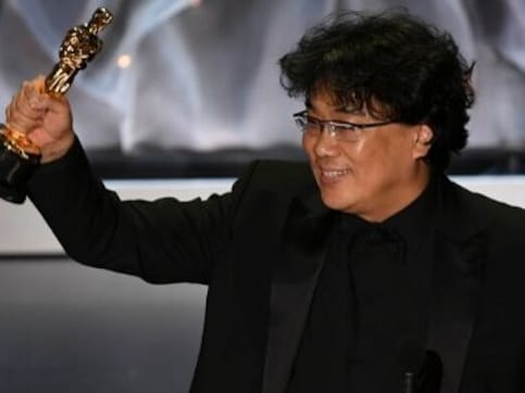 Oscar 2020 highlights: Brad Pitt goes political, Bong-Joon Ho dominates with Parasite, Eminem drops surprise act Oscar 2020 highlights: Brad Pitt goes political, Bong-Joon Ho dominates with Parasite, Eminem drops surprise act