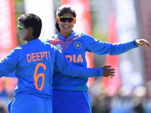 ICC Women's T20 World Cup 2020: Spinner Radha Yadav hails bowling coach Narendra Hirwani after claiming career-best 4/23 ICC Women's T20 World Cup 2020: Spinner Radha Yadav hails bowling coach Narendra Hirwani after claiming career-best 4/23