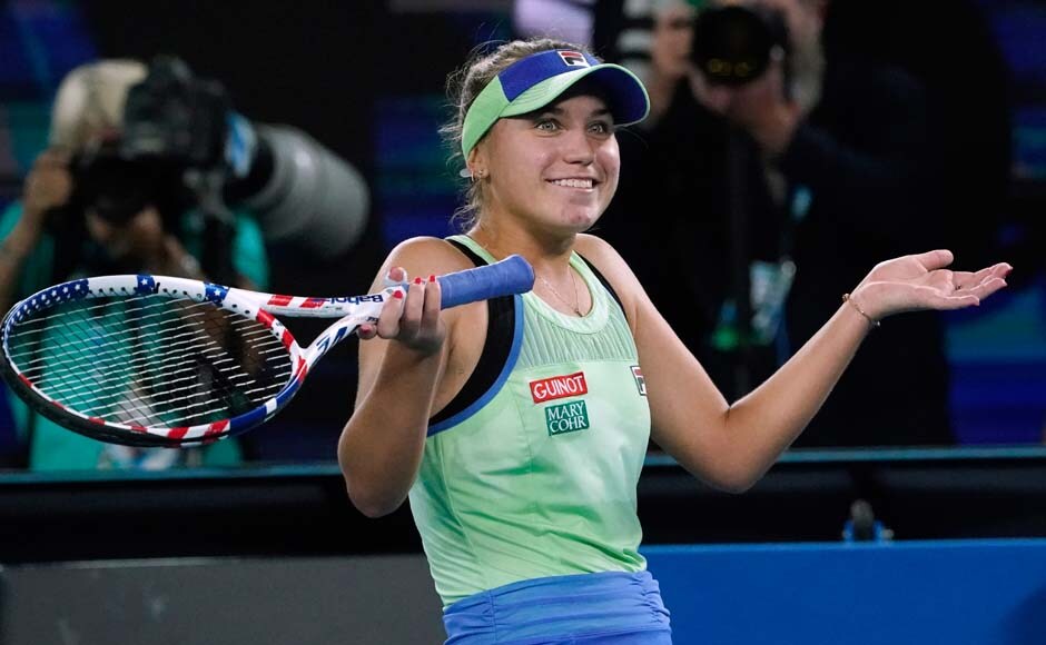 Garbine Muguruza took the first set 6-4 in the Australian Open final against 14th-seeded Sofia Kenin. Muguruza, a two-time major winner, converted two of her nine break-point chances — in the third and ninth games. AP Garbine Muguruza took the first set 6-4 in the Australian Open final against 14th-seeded Sofia Kenin. Muguruza, a two-time major winner, converted two of her nine break-point chances — in the third and ninth games. AP