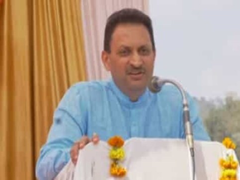 Congress slams Anantkumar Hegde for calling freedom movement 'drama', says Mahatma Gandhi doesn't need certificate from 'British chamchas' Congress slams Anantkumar Hegde for calling freedom movement 'drama', says Mahatma Gandhi doesn't need certificate from 'British chamchas'
