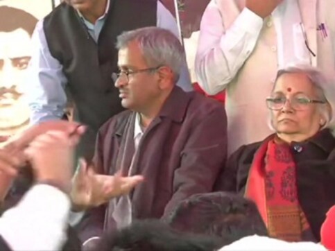 Shaheen Bagh mediation: Talks between SC-appointed interlocutors and protesters make no headway on day two Shaheen Bagh mediation: Talks between SC-appointed interlocutors and protesters make no headway on day two