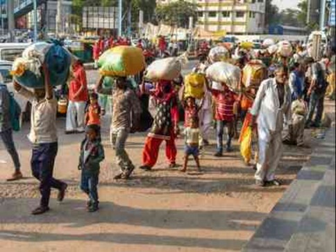Coronavirus Outbreak: Karnataka brings back over 2,000 labourers stranded in Maharashtra during lockdown Coronavirus Outbreak: Karnataka brings back over 2,000 labourers stranded in Maharashtra during lockdown