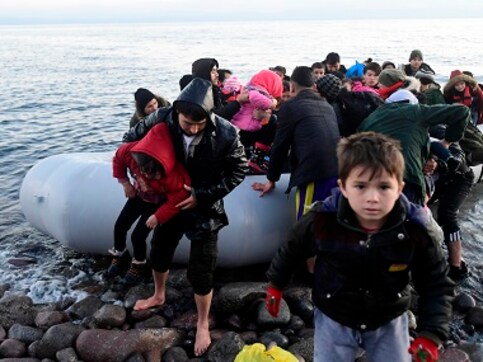 Child becomes first casualty as Turkey-Greece migrant crisis intensifies, dies after boat capsizes; border guards prevent 4,354 people from entering Greek territory Child becomes first casualty as Turkey-Greece migrant crisis intensifies, dies after boat capsizes; border guards prevent 4,354 people from entering Greek territory