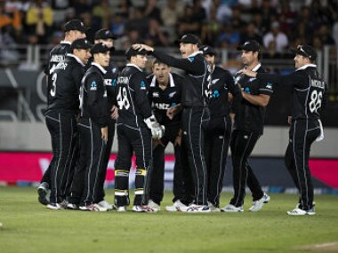 Coronavirus pandemic: New Zealand cricketers go into 14-day isolation on return from aborted Australia tour