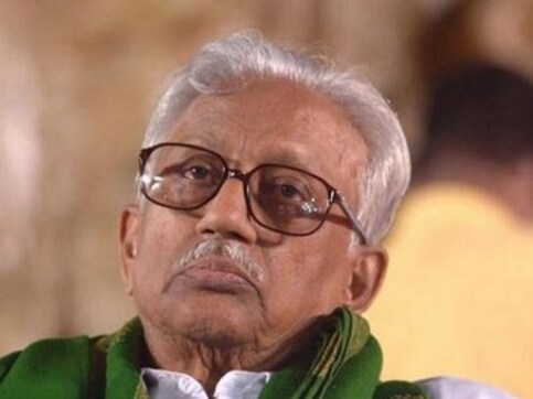 Veteran DMK leader K Anbazhagan passes away at 97; nine-time MLA, Perasiriyar was party's general secretary for 43 years Veteran DMK leader K Anbazhagan passes away at 97; nine-time MLA, Perasiriyar was party's general secretary for 43 years