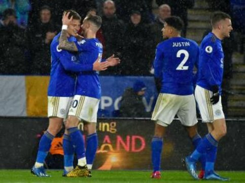 Premier League: Jamie Vardy back among goals as Leicester City thump Aston Villa 4-0 Premier League: Jamie Vardy back among goals as Leicester City thump Aston Villa 4-0
