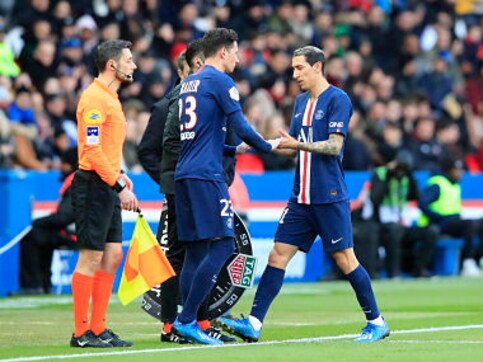 Ligue 1 prohibits handshakes between players and officials as precaution measure against coronavirus Ligue 1 prohibits handshakes between players and officials as precaution measure against coronavirus