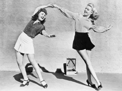 How a social dance involving humility, heightened awareness takes place when women dress for other women How a social dance involving humility, heightened awareness takes place when women dress for other women