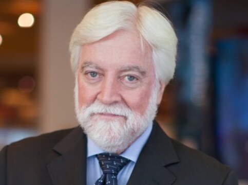 Famed neurosurgeon Dr James Goodrich, known for separating conjoined twins, dies of COVID-19 in New York City Famed neurosurgeon Dr James Goodrich, known for separating conjoined twins, dies of COVID-19 in New York City