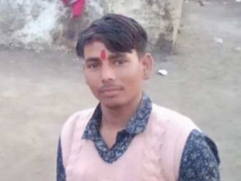 Daily wager in UP's Rampur dies after villagers assault him over carrying out disinfection work; police files FIR, but leaves out murder charge Daily wager in UP's Rampur dies after villagers assault him over carrying out disinfection work; police files FIR, but leaves out murder charge