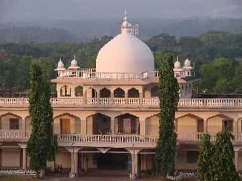 Coronavirus Outbreak: Nawayath Muslims in Karnataka's Bhatkal junk orthodoxy of Tablighi Jamaat, help authorities quarantine vulnerable, feed poor Coronavirus Outbreak: Nawayath Muslims in Karnataka's Bhatkal junk orthodoxy of Tablighi Jamaat, help authorities quarantine vulnerable, feed poor