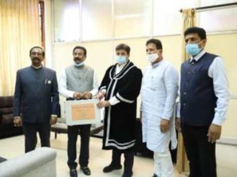 COVID-19 Lockdown: BBMP presents its Budget via video conferencing due to lockdown, announces total outlay of Rs 10,899 crore for 2020-21 COVID-19 Lockdown: BBMP presents its Budget via video conferencing due to lockdown, announces total outlay of Rs 10,899 crore for 2020-21