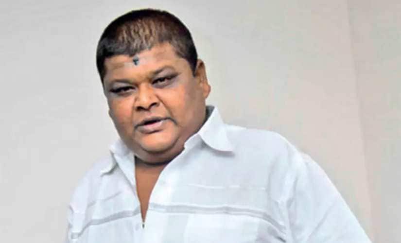 Kannada actor Bullet Prakash placed on ventilator after being hospitalised for kidney and liver ailment