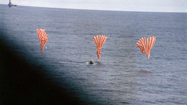 The command capsule's guidance system was turned off after the explosion and the spacecraft had drifted off course during its re-entry into the Earth's atmosphere. After making a few corrections and using some ingenious methods, the Apollo 13 safely splashed down into the Pacific Ocean and the crew was scooped out of the craft. Image credit: NASA The command capsule's guidance system was turned off after the explosion and the spacecraft had drifted off course during its re-entry into the Earth's atmosphere. After making a few corrections and using some ingenious methods, the Apollo 13 safely splashed down into the Pacific Ocean and the crew was scooped out of the craft. Image credit: NASA