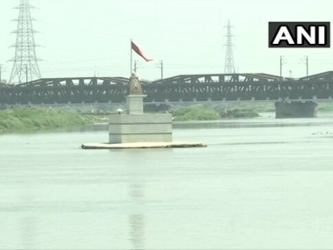 Uttar Pradesh: Ganga-Yamuna water level rises in Prayagraj, submerges low-lying areas
