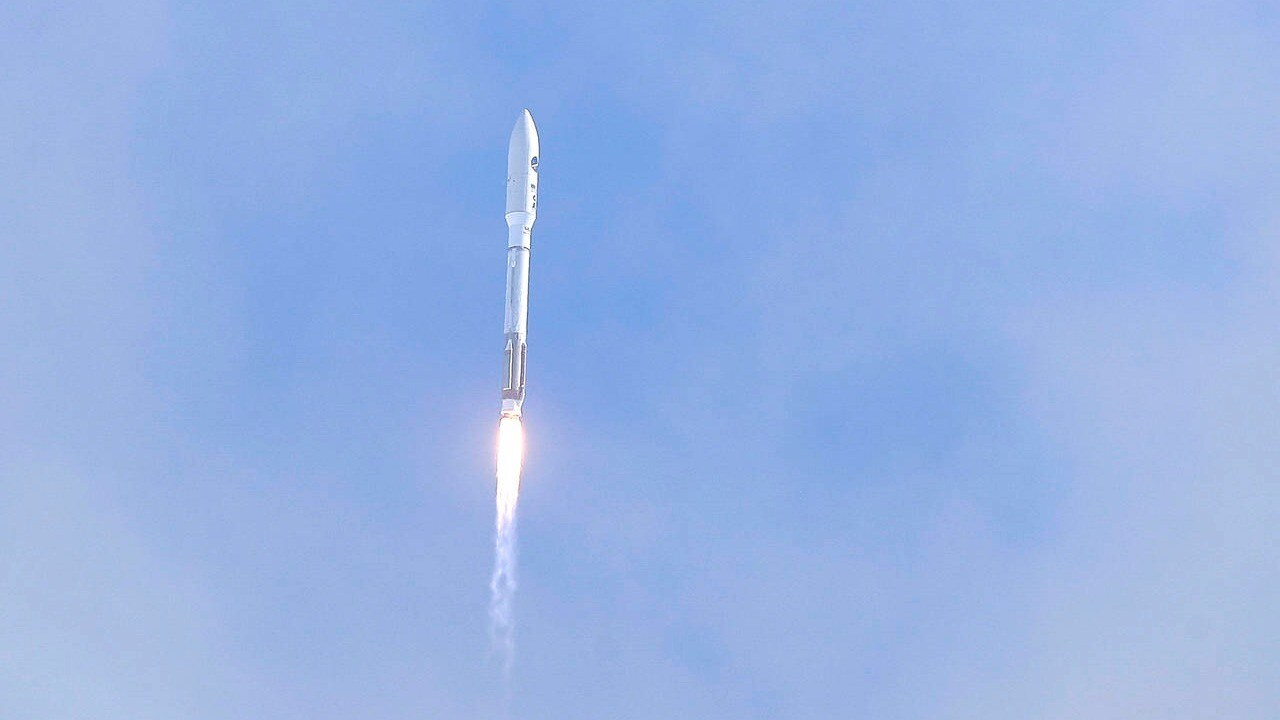 A United Launch Alliance Atlas V rocket lifts off from Launch Complex 41 at the Cape Canaveral Air Force Station, Sunday, May 17, 2020, in Cape Canaveral, Fla. The mission’s primary payload is the X-37B spaceplane. (AP Photo/John Raoux)