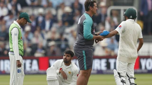 Former England captain Michael Atherton calls on ICC to allow more substitutions for injuries requiring hospital visits Former England captain Michael Atherton calls on ICC to allow more substitutions for injuries requiring hospital visits