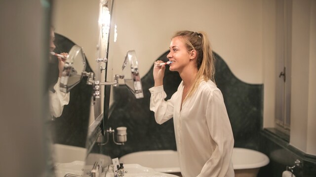 Toothpastes that will make your teeth stronger and whiter Toothpastes that will make your teeth stronger and whiter
