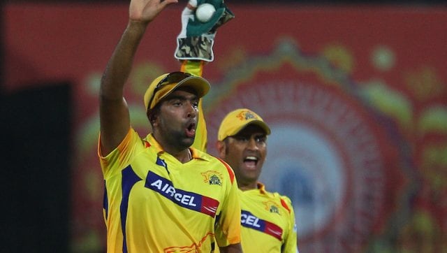 Muttiah Muralitharan reveals why he stopped Ravichandran Ashwin from bowling leg-spin during CSK days