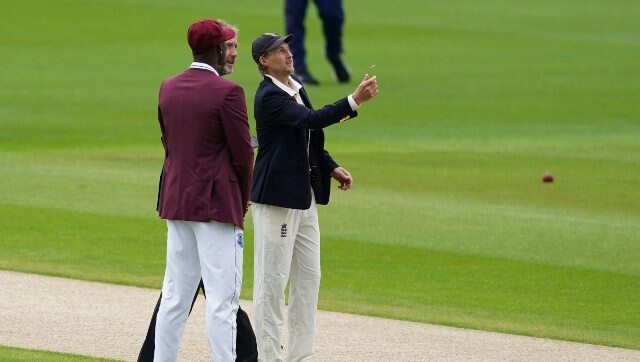 England vs West Indies: Visitors lost series by failing to bat first in last two Tests, says Courtney Walsh England vs West Indies: Visitors lost series by failing to bat first in last two Tests, says Courtney Walsh