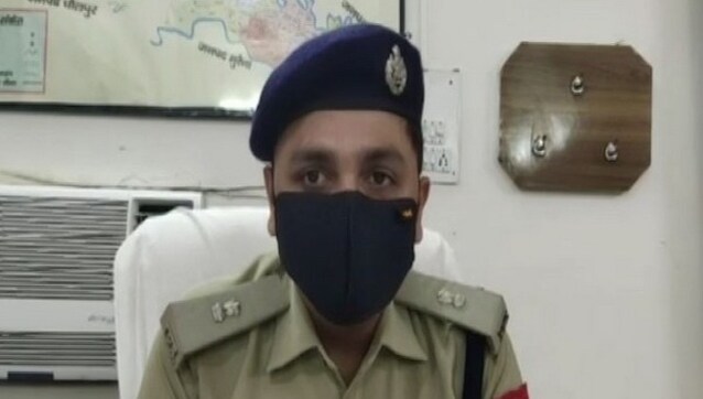 Dalit woman’s body taken off funeral pyre by upper caste group in Agra; police probes incident Dalit woman’s body taken off funeral pyre by upper caste group in Agra; police probes incident