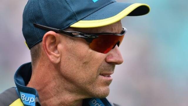 Usman Khawaja must oust either Steve Smith or David Warner to earn recall, says Australia coach Justin Langer Usman Khawaja must oust either Steve Smith or David Warner to earn recall, says Australia coach Justin Langer