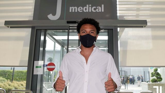 Weston McKennie joins Juventus on loan from Schalke, becomes first American player at Serie A club Weston McKennie joins Juventus on loan from Schalke, becomes first American player at Serie A club