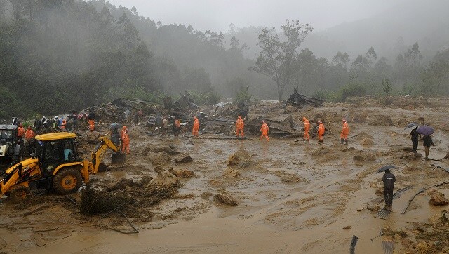 Idukki landslide toll rises to 28 as authorities recover 2 more bodies; sniffer dogs deployed to trace missing Idukki landslide toll rises to 28 as authorities recover 2 more bodies; sniffer dogs deployed to trace missing