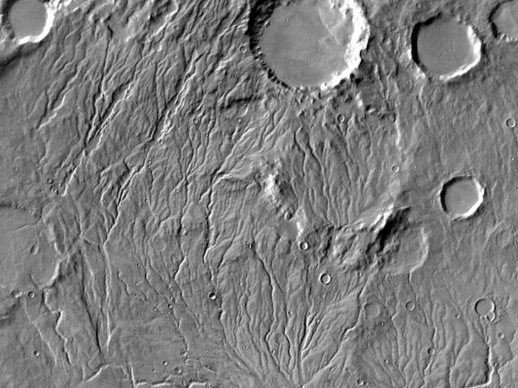 Scars on Mars may have formed by melting below glaciers and not flowing rivers, new study suggests