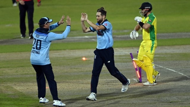 England vs Australia: Woakes, Archer set up Aussies collapse as hosts clinch series-levelling win England vs Australia: Woakes, Archer set up Aussies collapse as hosts clinch series-levelling win