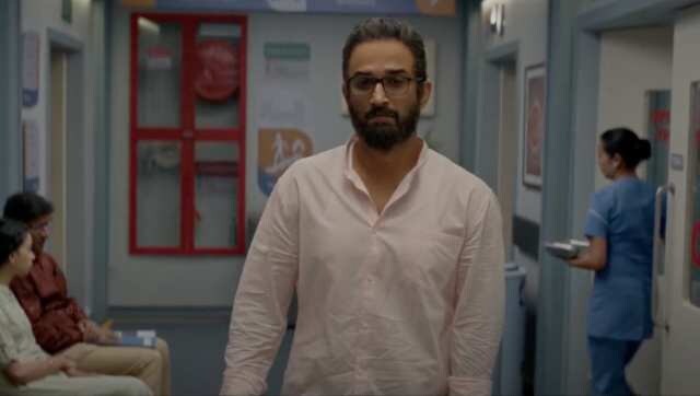 Shradhha Kapoor, Nitesh Tiwari pay homage to Sushant Singh Rajput on first anniversary of Chhichhore's release Shradhha Kapoor, Nitesh Tiwari pay homage to Sushant Singh Rajput on first anniversary of Chhichhore's release