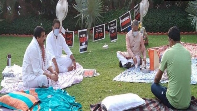 Rajya Sabha dy chairman offers tea to protesting MPs; Narendra Modi says gesture shows his 'big heart' Rajya Sabha dy chairman offers tea to protesting MPs; Narendra Modi says gesture shows his 'big heart'